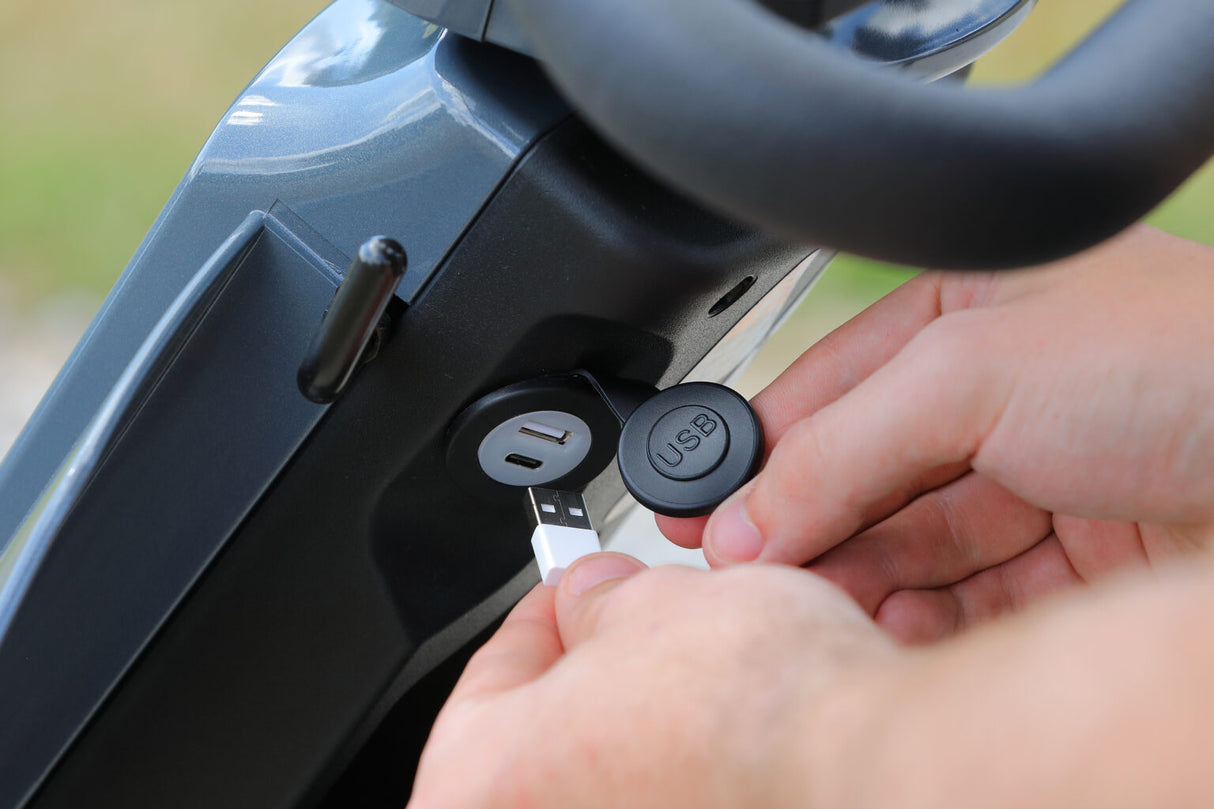 Excel Audax mobility scooter. All new Maxi with 8mph, modern keyless switch, USB charging ports & puncture resistant tires!