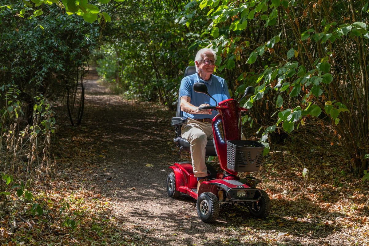 Motion Healthcare Xpedition Mobility Scooter. Speeds up to 8mph and 25 mile range!