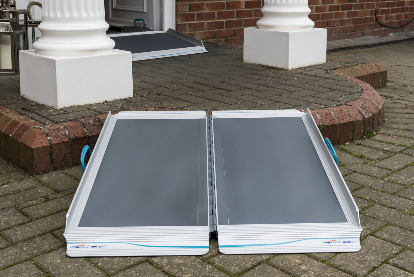 Monarch Aerolight-Xtra Portable Wheelchair Ramp