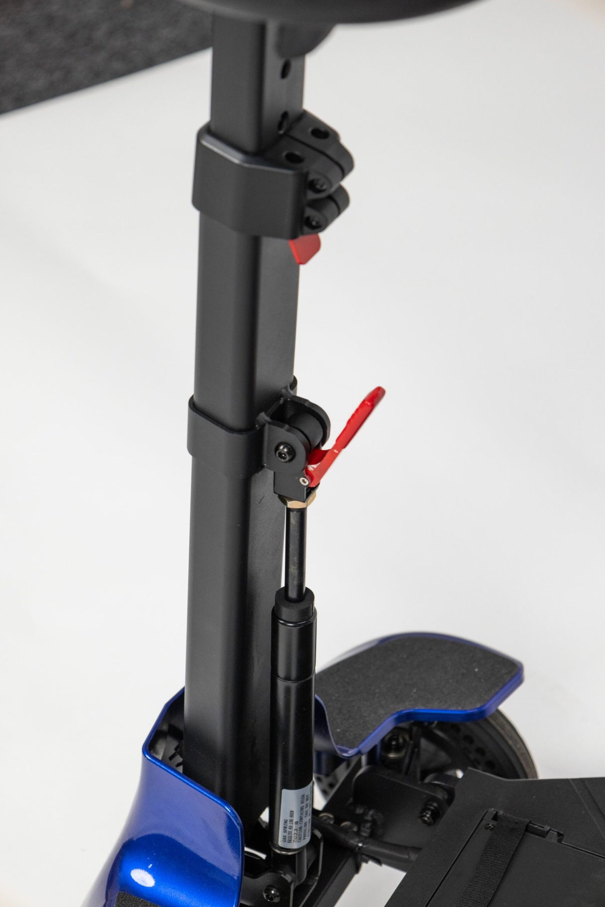 Monarch Genie Lightweight Folding Mobility Scooter - Only 16.85kg! Reconditioned with 12 Month Warranty