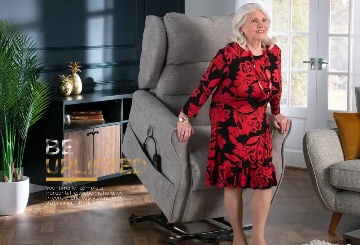 Scooterpac Serenita Rise and Recliner Chair