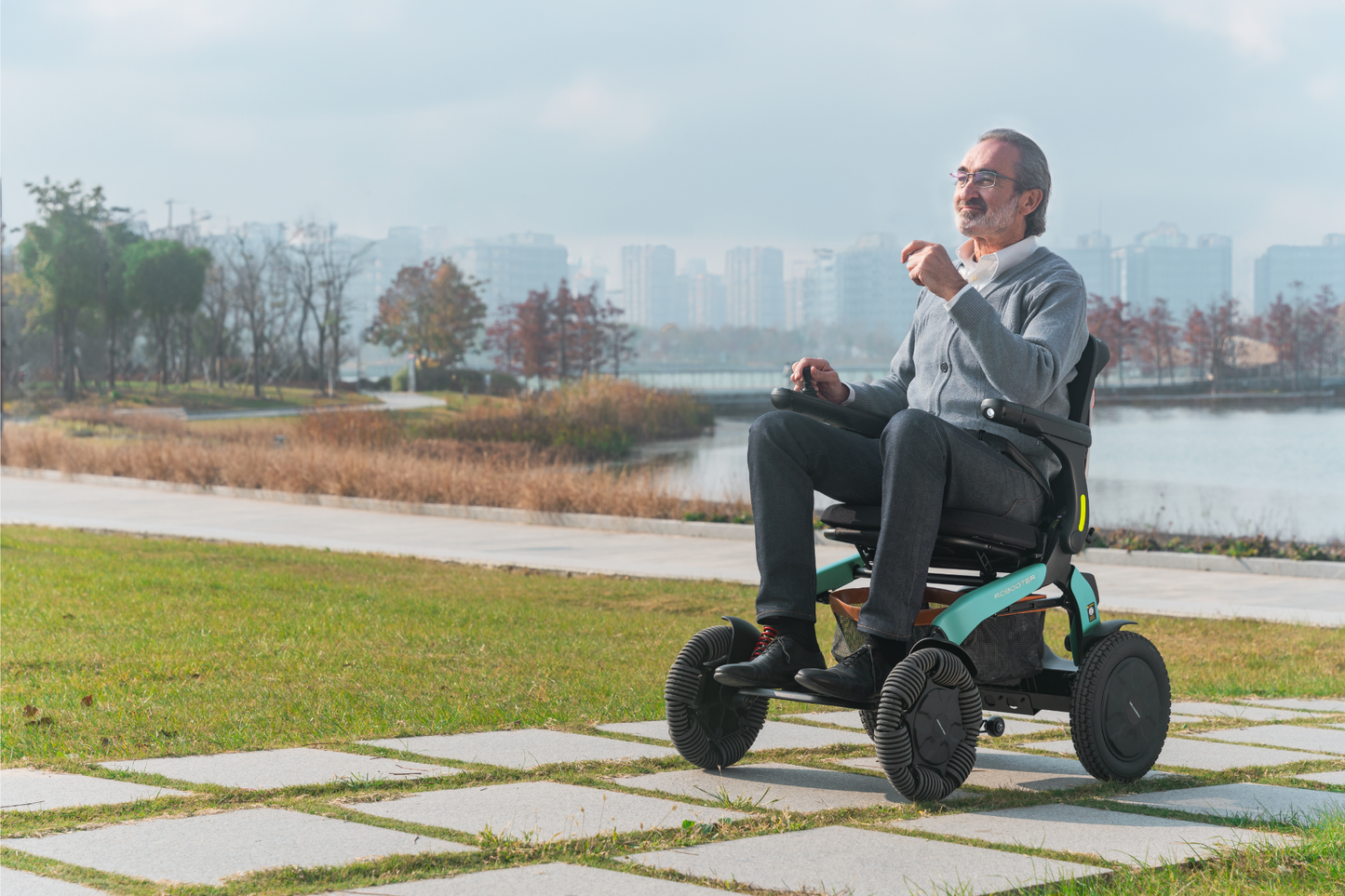 Robooter E60-A. All-Terrain Electric Power Wheelchair