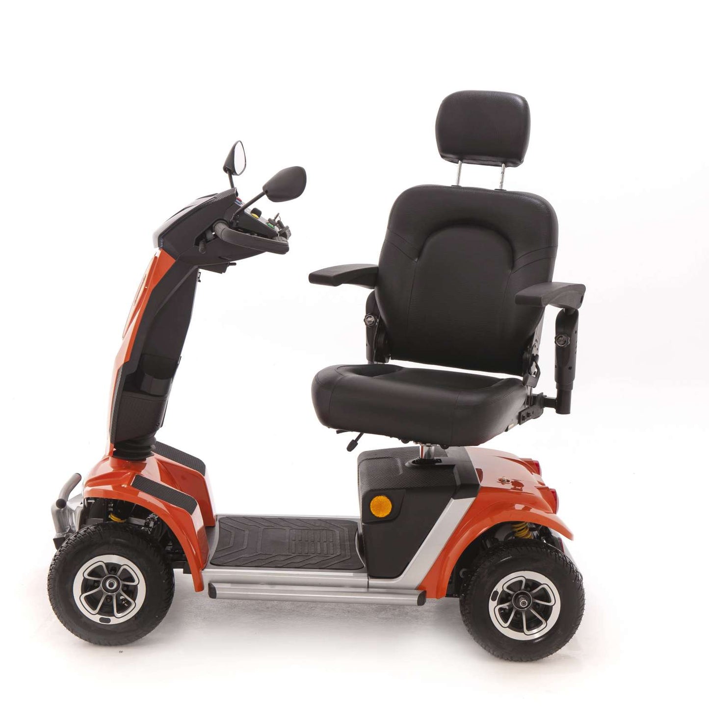 Monarch Mobility Vogue XL Mobility Scooter. 8mph, Class 3 Road Legal!